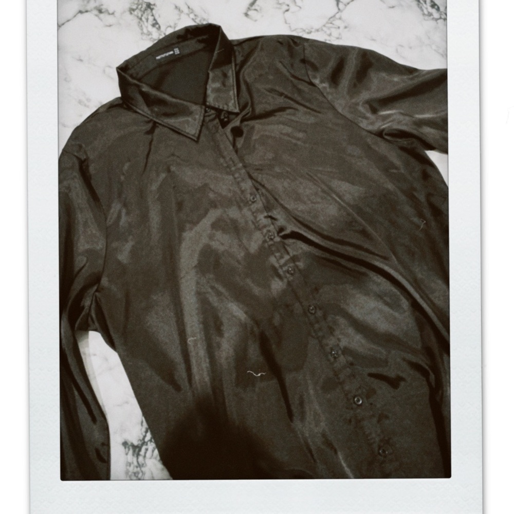 Pretty Little Thing Black Satin T Shirt Dress